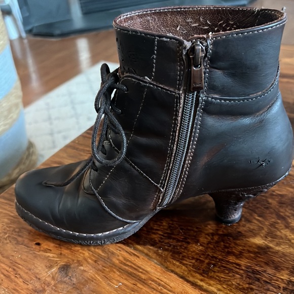 Neosens leather bootie. Size 37. - Picture 5 of 7